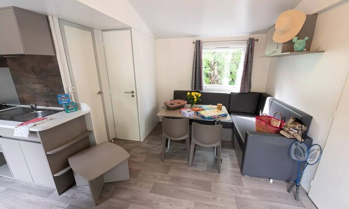 Die Casa | Flower Camping la Pinède **** - Mobile home Comfort Cocoon 28m2 - 2 bedrooms + covered terrace - 4 people