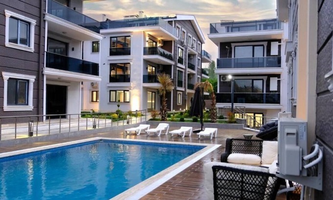 Yalova Apartamento | Flower City Suits