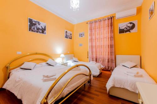 Rione XVIII Castro Pretorio Casa | Flower guesthouse