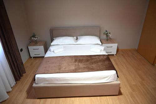 Preze Casa | Fly Rooms