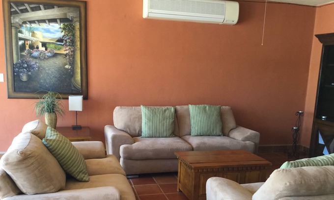 Nopolo Villa | FN305- Villa privada cerca de la playa