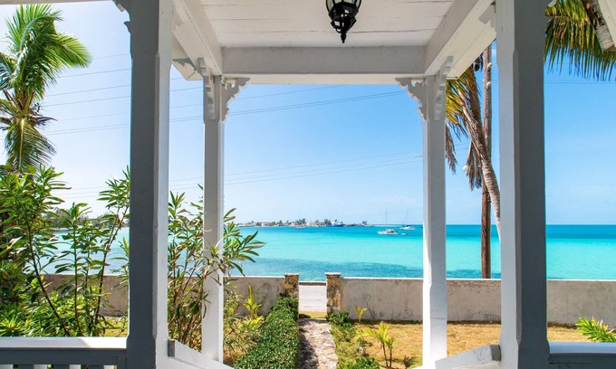 Governor's Harbour Casa | Folly 4 Bedroom Home