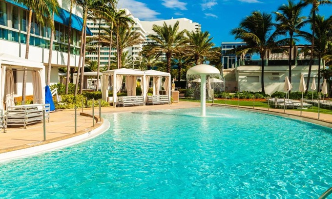 Mid Beach Condominio | FontaineBleau with Ocean plus Bay and City View