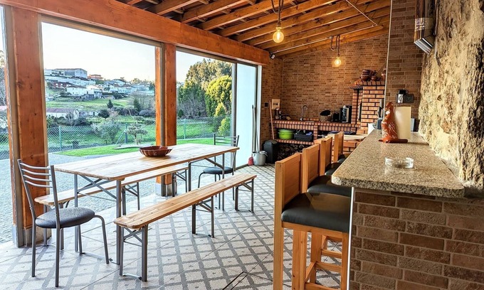 Mozelos Casa | Fonte Retreat - Fonte Accommodation with Salt Pool and Terrace - 26min.do Airport