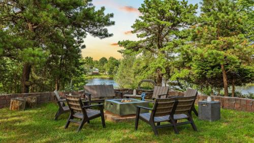 Long Pond Casa | For Lake Sake by AvantStay Lakefront Hot Tub View