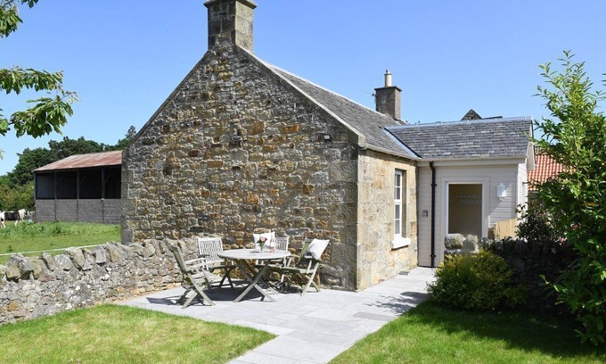 Dalkeith Cabaña | FORDEL COTTAGE - charming cottage - perfect for exploring country, coast & city