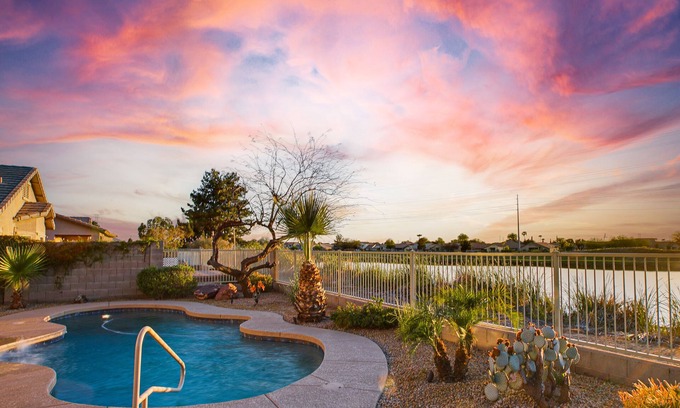 Coldwater Springs Casa | Fore! Golf Course Home, Hot Pool/Spa, Love It!