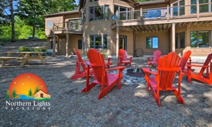 Bellaire Casa | Fore Seasons Lodge At Cedar River