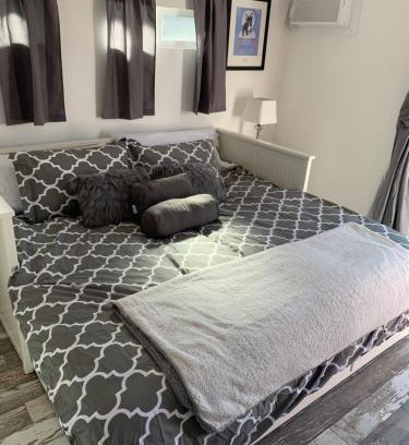 Templeton Casa | Forest and Vine - Hot tub and Pet Friendly!