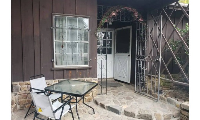 Mena Apartamento | Forest fantasy at the base of Rich Mountain with Hot tub!