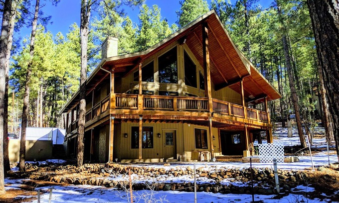Munds Park Casa | Forest Haven at Munds Park w/forest access & walking distance to Lake Odell!