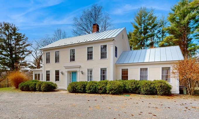 Town of Copake Casa | Forest Hideaway: Dog-friendly farmhouse near Catamount Mountain