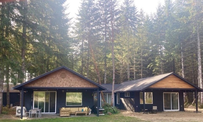 Olympia Casa | Forest Hideaway House