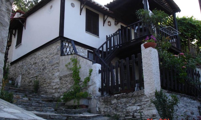Kazaviti Casa | Forest house - magnificent sunset & mountain view