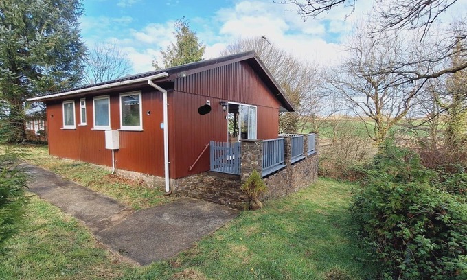 Hartland Cabina | Forest Retreat Lodge in Bideford