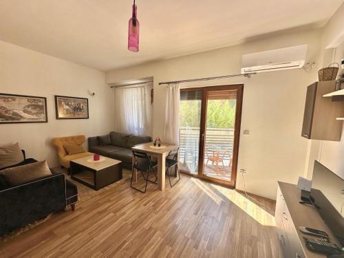 North Macedonia Apartamento | Forest View Apartment