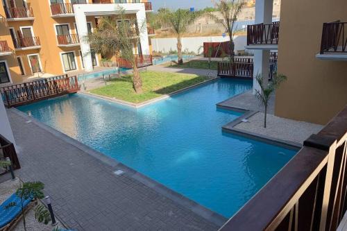 Senegambia Apartamento | FOREST VIEW LUXURY APARTMENT in 3mins walk to beach pool view wifi