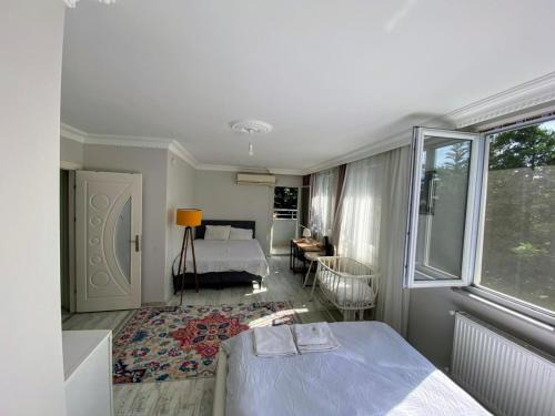 Arnavutkoy Cama Y Desayuno | forest villa, breakfast hotel, 6 minutes from Istanbul airport