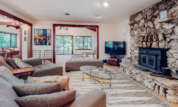Cazadero Casa | Forested home near the river with a hot tub, deck, playground, & washer/dryer