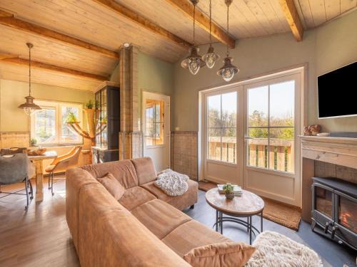 Nisramont Casa | Forestside Escape near Lake