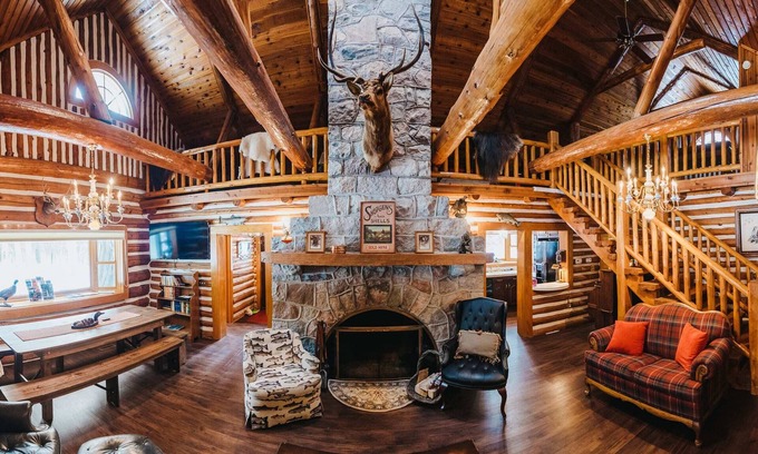 Mayfield Cabina | The Forks River Lodge - 8895 Supply Rd Histonic River Lodge 10 acres para 15 personas