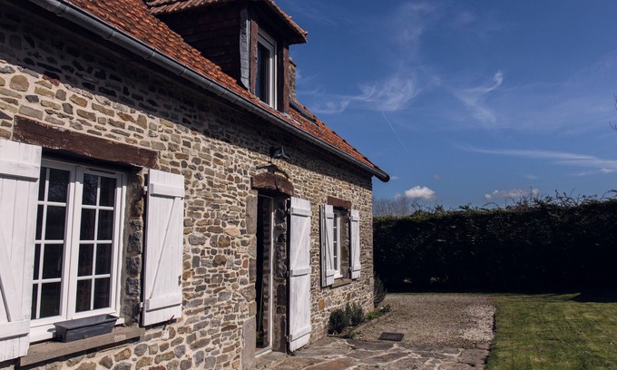 Denneville Casa | Antigua panadería restaurada a una cabaña, mucho encanto, ubicación rural