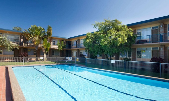 Forster Apartamento | Forster Lodge 6: 1 BR, 0.5 BA Apartment in Forster, Sleeps 4