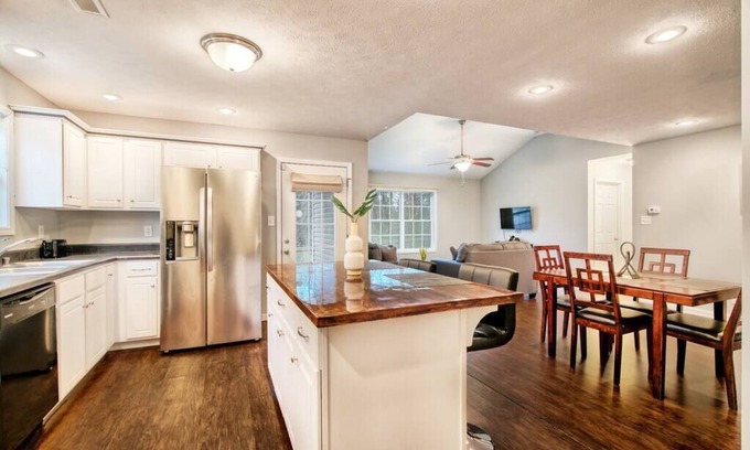 Oak Grove Casa | Retiro de Fort Campbell: 3 habitaciones, admite mascotas