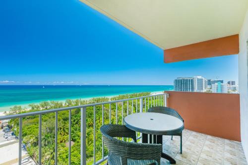 East Fort Lauderdale Hotel | Fort Lauderdale Beach Resort by Vacatia
