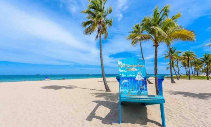 Harbordale Casa | Fort Lauderdale Harbourside Flats#3 - Centrally Located!