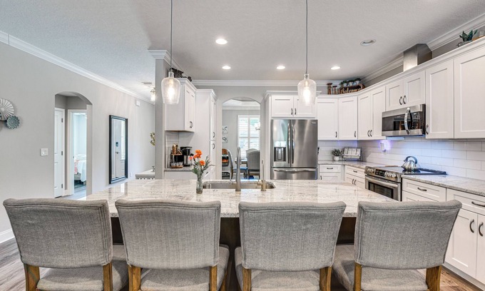 Ocean City Casa | Fort Walton Beach House: Lanai w/ Saltwater Pool!