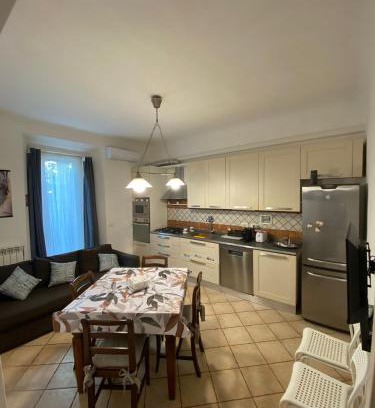 Careggi Rifredi Apartamento | Fortezza garden apartment