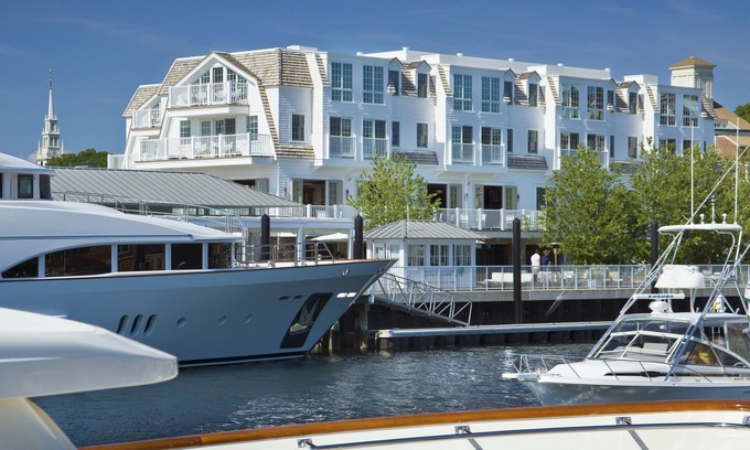 Yachting Village Hotel | Forty 1 North
