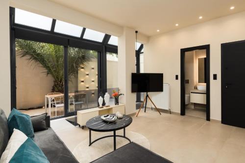 Thessaloniki Apartamento | FOS Premium Apartments by halu! - Modern Living in a Brand New Building
