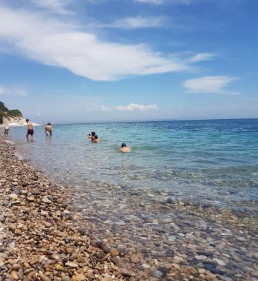 Paralia Agias Fotinis Apartamento | Fotini Apartments
