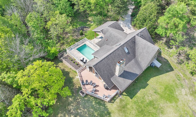 Elkhart Lake Casa | Fountainhead Sanctuary in Elkhart Lake/RA: Spacious 4-bdrm house, amazing