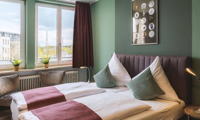 Bitburg Casa | Four-bed room LouM - Hotel Louis Müller