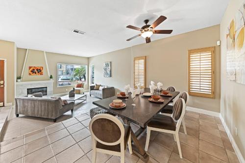 Huntington Beach Casa | Four Bedroom amazing location with bikes, steps to the beach, shopping and dining