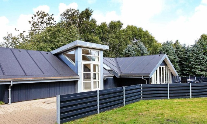 Jegum Casa | Four-Bedroom Holiday home in Oksbøl 17