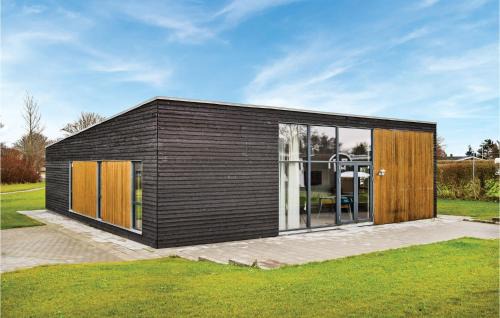 Saksild Strand Casa | Four-Bedroom Holiday Home In Odder