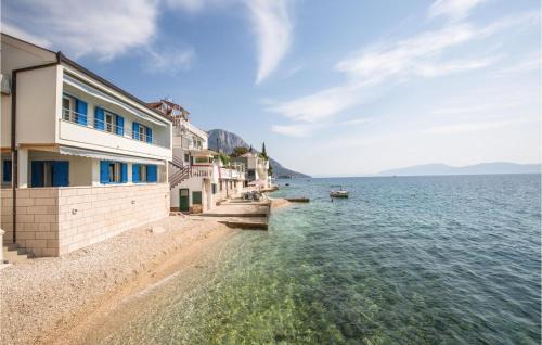 Brist Casa | Four-Bedroom Holiday Home In Brist