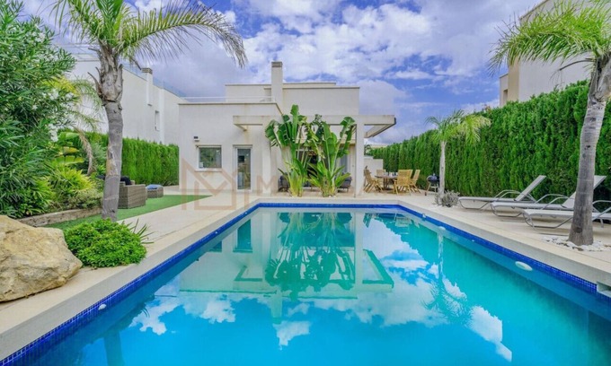 Diputación de Rincón de San Ginés Villa | Four Bedroom Mimosas Villa with a Private Pool