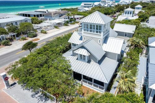 Seaside Casa | Four by the Shore