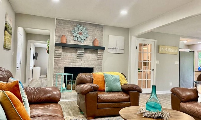 Greensboro Casa | Four Farms · Specious 3 bedroom home with vibrant outdoor