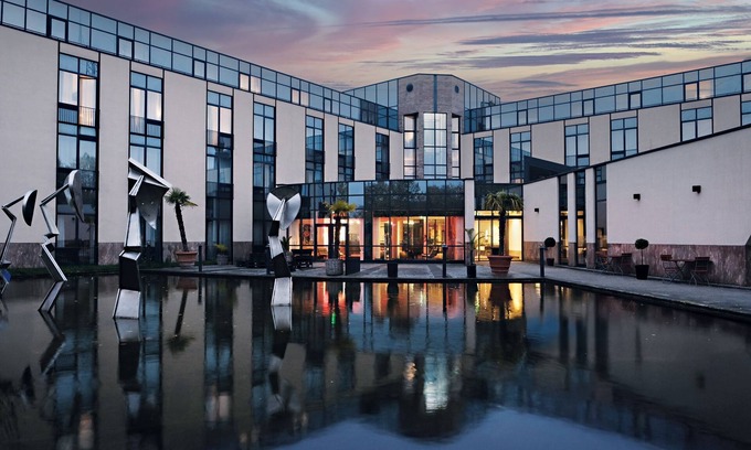 Tiefenbroich Hotel | FOUR Ratingen Dusseldorf Airport