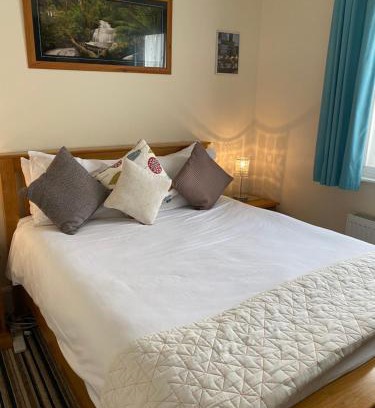 Canterbury Casa | Four Seasons Guest House