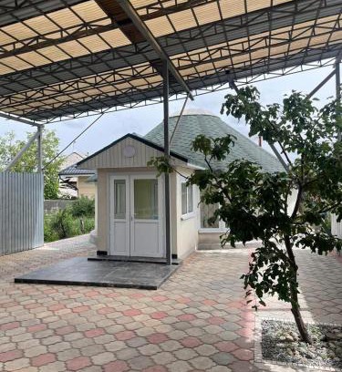 Karakol Casa | Four Seasons Guest House