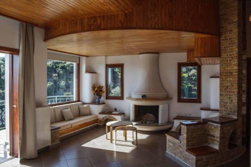 Paralia Porovitsis Casa | Four seasons relaxing Villa