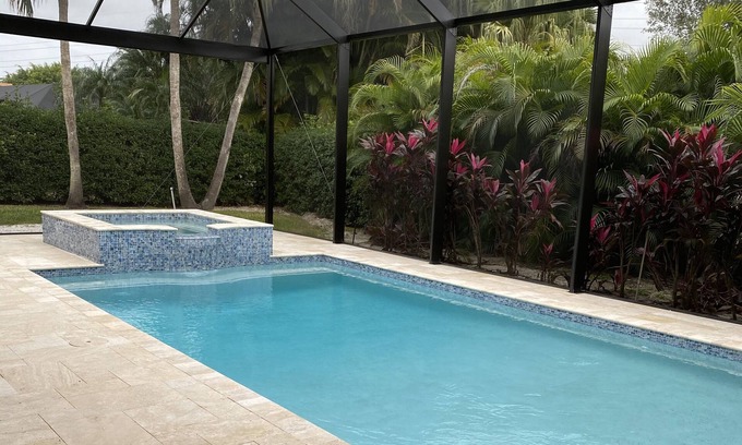 East Naples Casa | Foxfire Golf & Tennis Country Club Minutos de las mejores playas (piscina) -