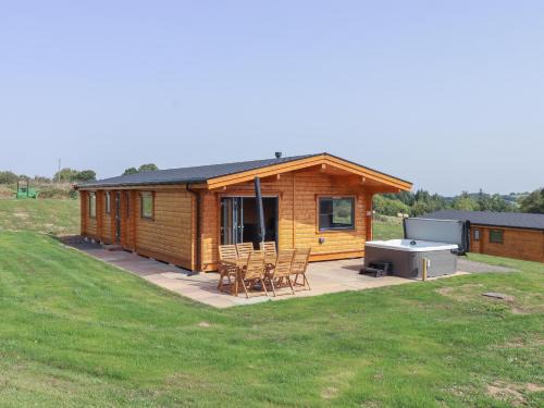 Sticklepath Casa | Foxglove Lodge